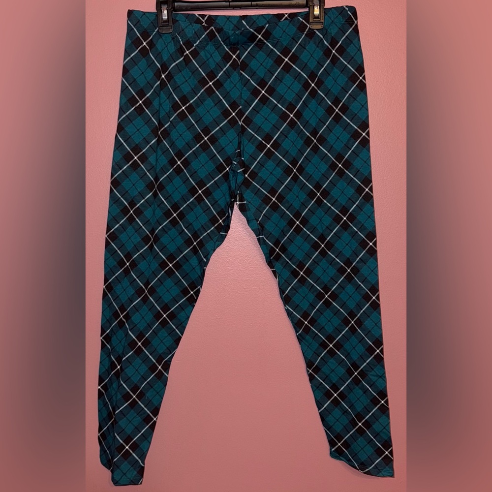 No Boundaries Teal and Black Checkered Leggings